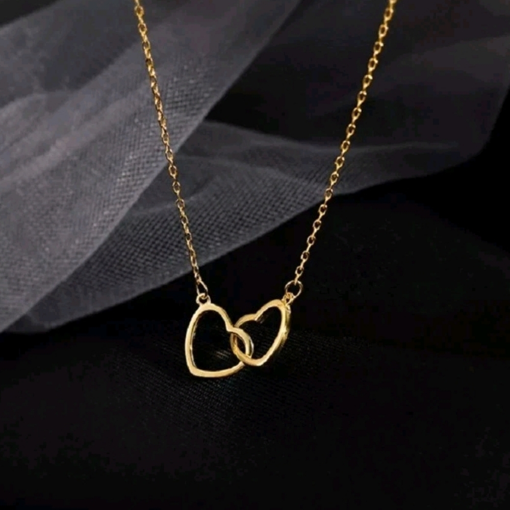 Gold Intertwined Heart Necklace